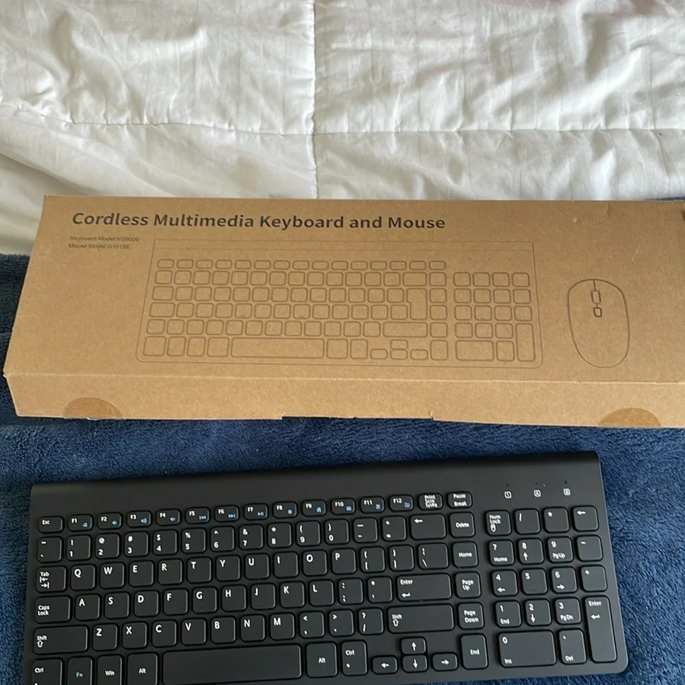Cordless Multimedia Keyboard and Mouse